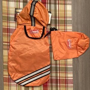 NWT Coleman Raincoat. Size S.
